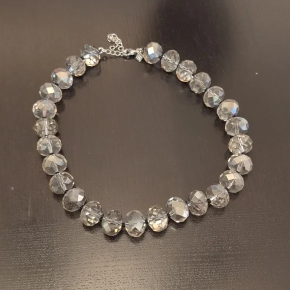 Banana Republic Elegant Crystal Chunky Beaded Necklace - Picture 3 of 4